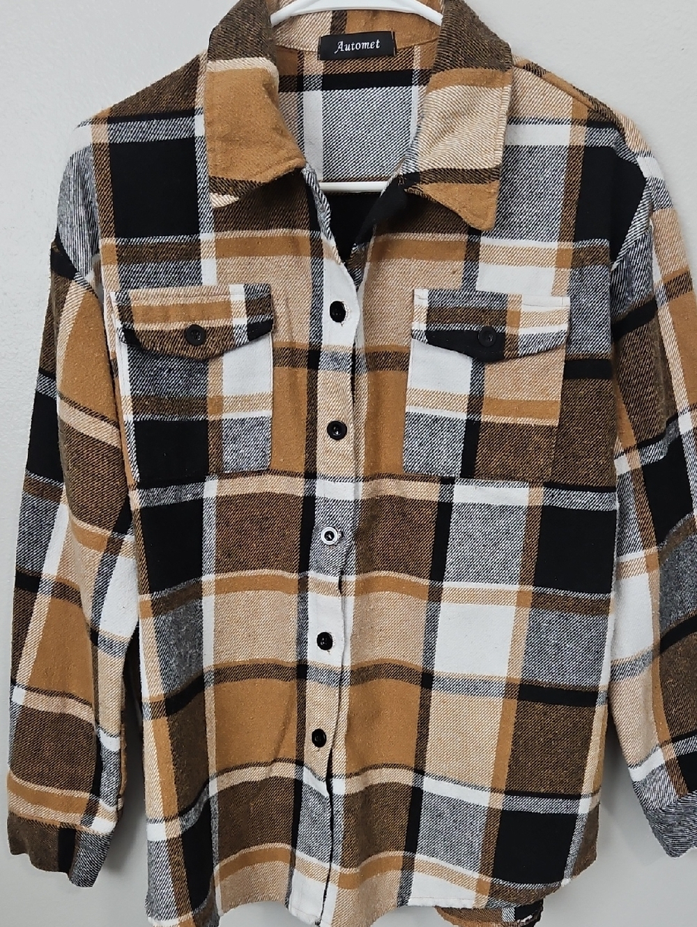 Automet Women's Button-Down Plaid Shirt Jacket - Tan Black White